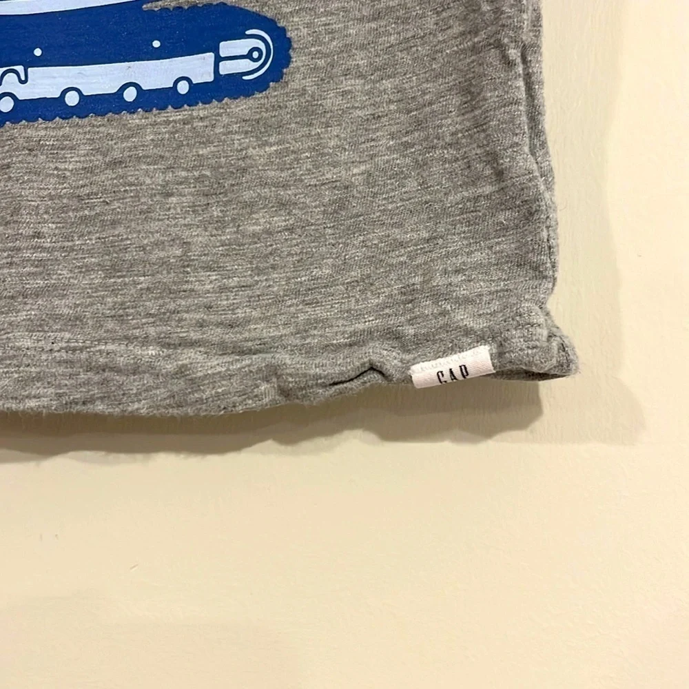 BABY GAP Infant 12-18 Dig Your Planet Earth Tee Green Is The Goal Short Sleeve